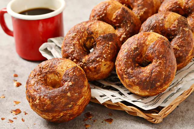 ハートブレッドアンティーク - プレッツェル特有のサクサク感＆クロワッサンならではのしっとり食感がクセになるハイブリッドパン新登場