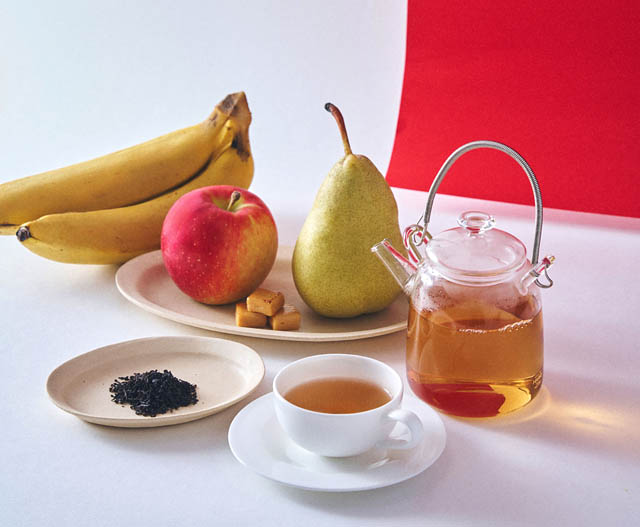 ホールケーキをひとりじめ「ビブリオテークのクリスマスフェア」ショートケーキ風に仕立てたエアリーチーズクリームパンケーキ＆生モンブランが登場