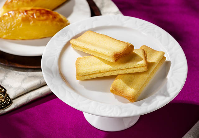 ロイヤルのスイートポテト×バター衣しゃ「バター衣しゃ ロイヤルのスイートポテト風」新発売へ