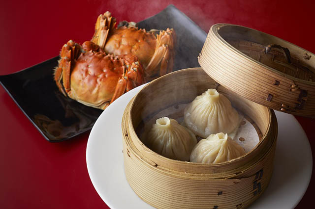 ホテルニューオータニ博多で味わう旬の極み「上海蟹」フェア開催