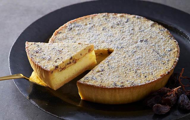 洋菓子のモロゾフ - ラムレーズンをたっぷり使用したチーズケーキ「チーズの日」限定で販売へ