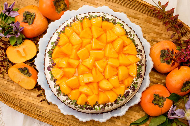 キルフェボン - 実りの秋を感じる洋梨、リンゴ、柿とチョコレート「秋のフルーツを味わうショコラタルト」登場