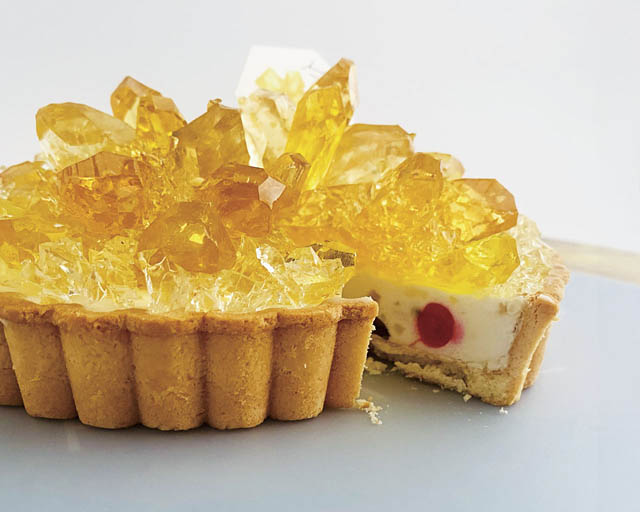 まるで鉱物！11月の誕生石輝くアイスタルトを11月14日より20台限定で再販開始