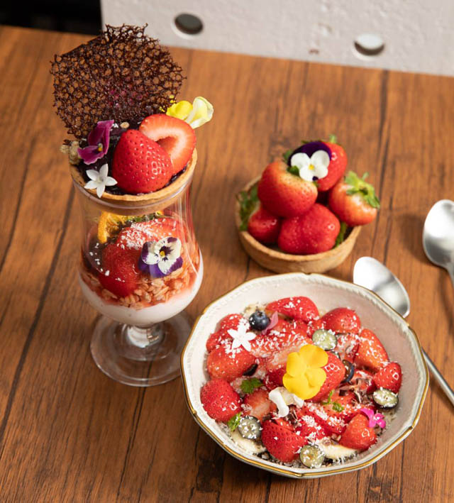 OLIP アサイーボウル＆サラダボウル 赤坂店 - パフェスタイルのアサイーボウルが新登場