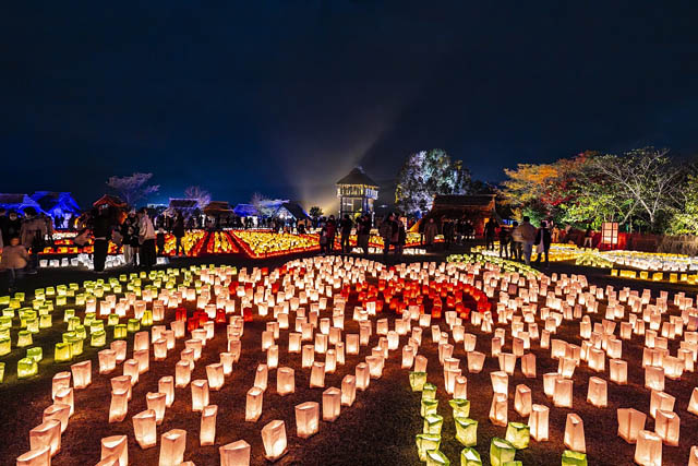 夜の吉野ヶ里を照らし出す光と炎の祭典ライトアップイベント「吉野ヶ里 光の響」開催