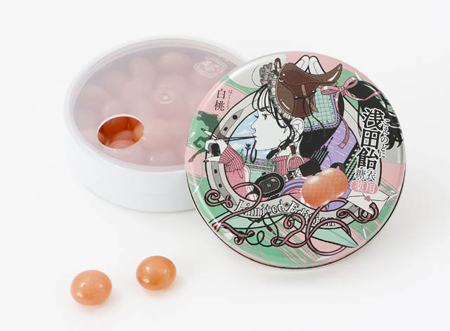 白桃×2026年の干支・午デザインの「浅田飴糖衣」冬シーズンの数量限定缶 - ロフト、丸善ジュンク堂書店などにて発売へ