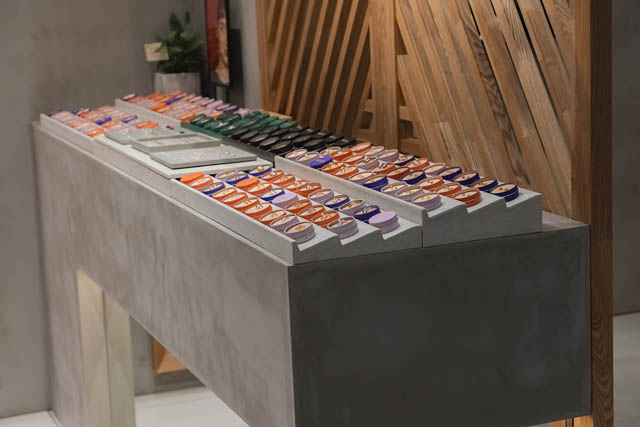 落ちないピアス「Baqless（バックレス）」初のインショップ - イオンモール福岡