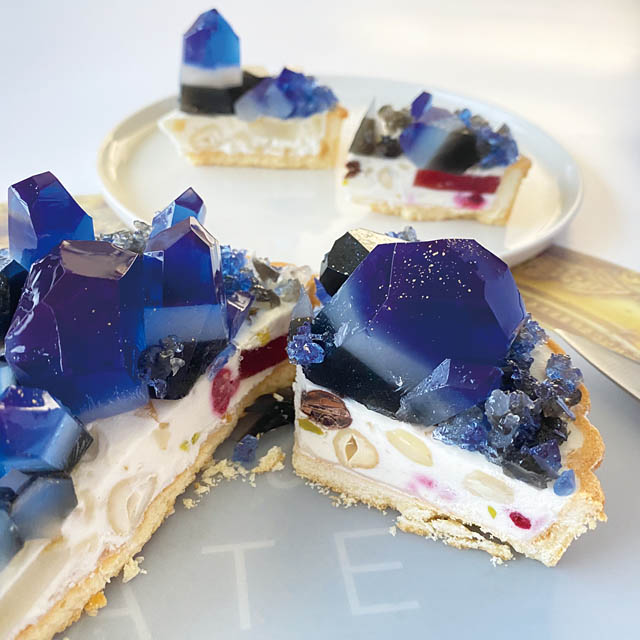 前回即完売のアイスケーキ「誕生石のタルト～12月ラピスラズリ～」20台限定の再販が決定