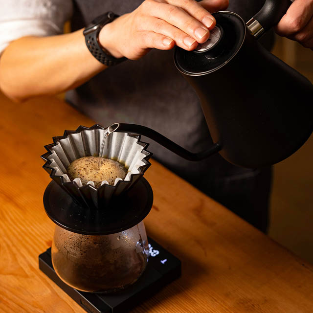 THE CITY BAKERY - 初となる目の前で淹れるハンドドリップコーヒー「天神ソラリアプラザ店」がリニューアルオープン