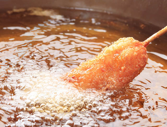 オリエンタルホテル福岡 博多ステーション - 忘年会にもおすすめ 目の前で焼き上げるステーキ＆揚げたて串揚げ「冬の味わいディナーブッフェ」開催