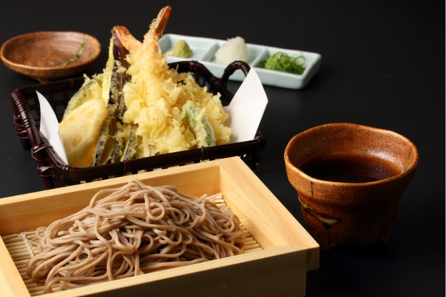 そばと天ぷらで満腹満足「そばと和食 麦福 イオンモール福岡店」12月11日オープン