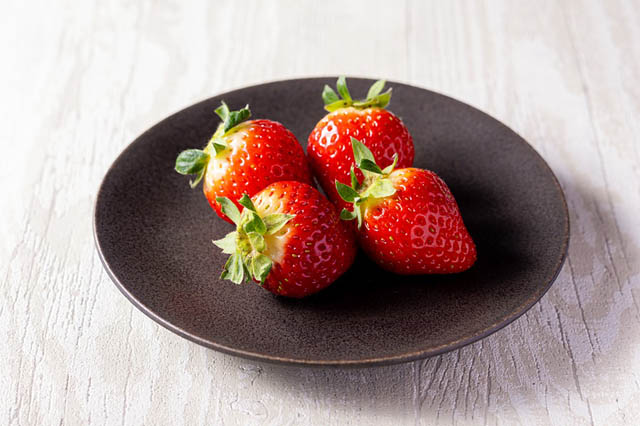 都ホテル博多「ストロベリーアフタヌーンティー」予約受付開始