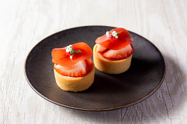 都ホテル博多「ストロベリーアフタヌーンティー」予約受付開始