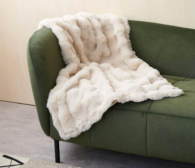 福岡PARCO - ホリデーアイテム満載の「GELATO PIQUE CHRISTMAS LIMITED SHOP」が期間限定で開催