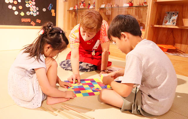 人と人をつなぐ"遊び"の案内人へ - 福岡おもちゃ美術館の館内で活躍する「おもちゃ学芸員」養成講座募集スタート