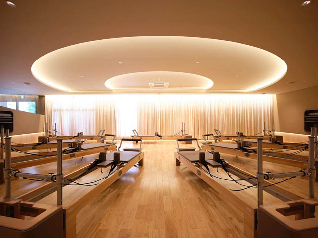 福岡・平尾に「余白」を感じるピラティススタジオがオープン