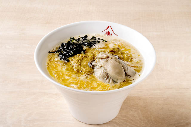 無限牡蠣!? 新宿から西中洲へ - 新店舗「西中洲 御山」の超濃厚牡蠣白湯ラーメン「牡蠣乗せ放題キャンペーン」開始