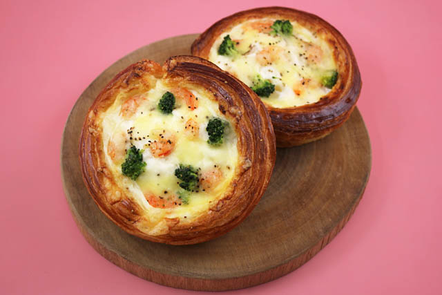 阪急ベーカリー「食感を楽しむ！パン」フェア開催