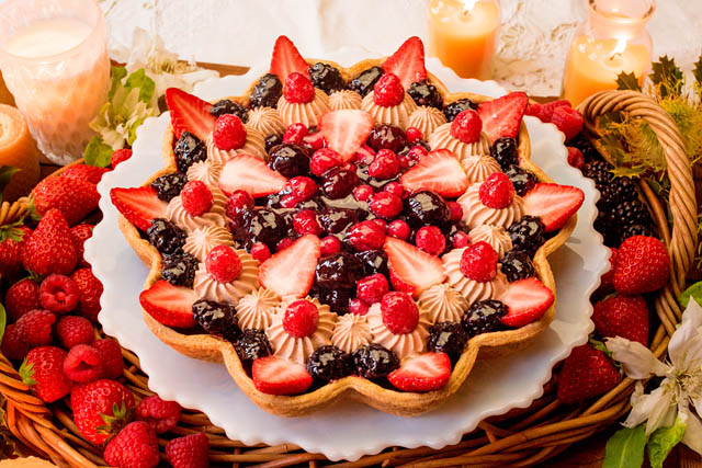 キル フェ ボン - 新作3種に加え、イチゴをはじめとした6日間限定ケーキが登場