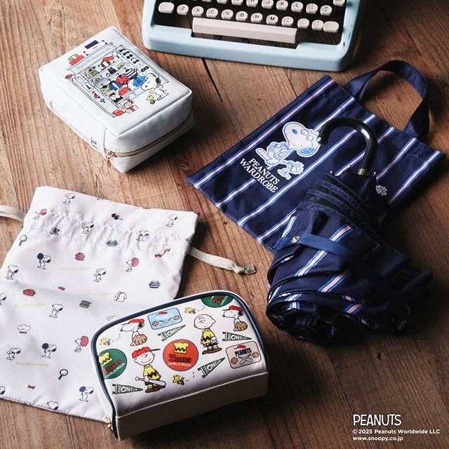 Afternoon Tea 歴代コスチュームを着用したスヌーピーのぬいぐるみが大集合！アフタヌーンティー・リビングに登場