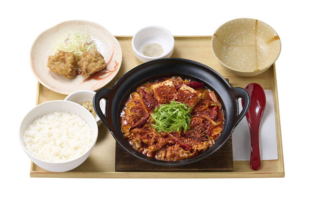 やよい軒 NABE FAIR 第3弾「もつ鍋定食」「麻辣火鍋定食」新発売