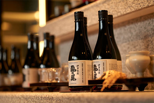 伊豆本店 - 魅せる酒蔵をコンセプトに、新たな宗像の観光拠点へ1717年創業の老舗酒蔵「福岡 宗像 酒蔵 伊豆本店」新生開業