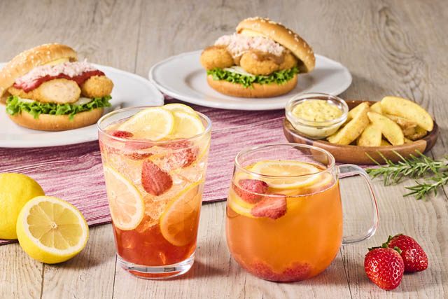 フレッシュネスバーガーから福岡県産のあまおう使用「あまおうクラフトレモネードソーダ 」と「あまおうクラフトレモネード」発売へ