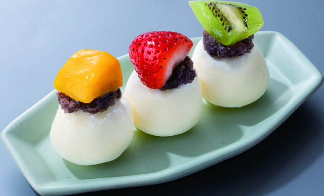 雪見だいふく×ガスト - 4種のコラボスイーツが登場、高さ約25㎝のタワーパフェも