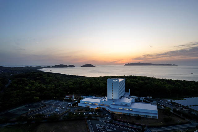 メルキュール福岡宗像リゾート＆スパ – 宮地嶽神社参道から眺める光の道と、宗像大社早朝参拝で運気を整える開運宿泊プランの販売を開始
