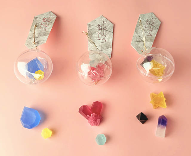 福岡市のハラペコラボ - 宝石みたいな琥珀糖こうぶつヲカシ「ポップなカプセル入りバレンタイン限定デザイン」登場