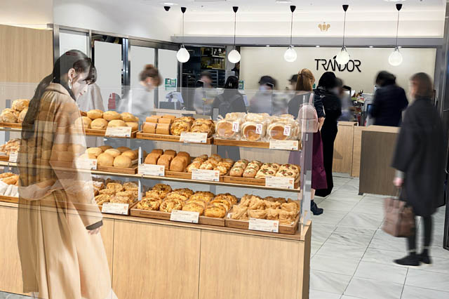 JR博多駅構内「トランドール博多駅店」改装オープン - 旅する九州クッキー2種発売