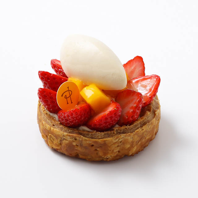 ピエール・エルメ・パリ 福岡岩田屋 - イチゴのパティスリー3種や、マンダリン香る新作タルトが新登場
