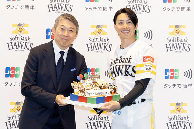 福岡ソフトバンクホークスの"スピードスター"がキャッシュレス決済の顔に