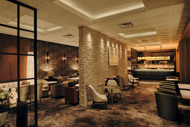 ザ ストリングス 博多 - 桜といちごが奏でる「桜色のストロベリーアフタヌーンティー」期間限定販売