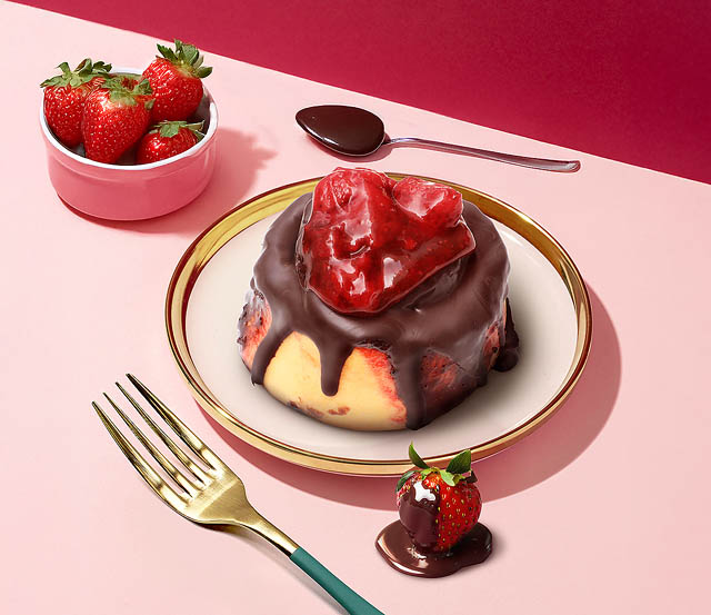 シナモンロール専門店 シナボン「いちごミニチョコボン」期間限定販売