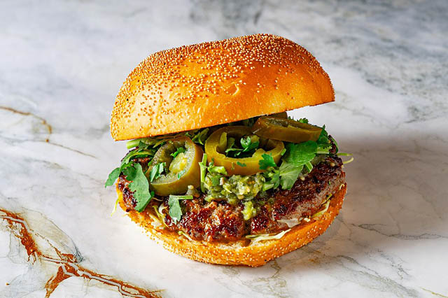 アメリカ4州を食で巡る。福岡大名ガーデンシティで期間限定のバーガーフェア開幕