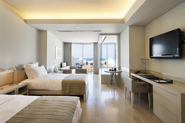 世界遺産そばの名門ホテルが刷新へ - 日帰り95％の観光課題に挑む「滞在型」の勝算