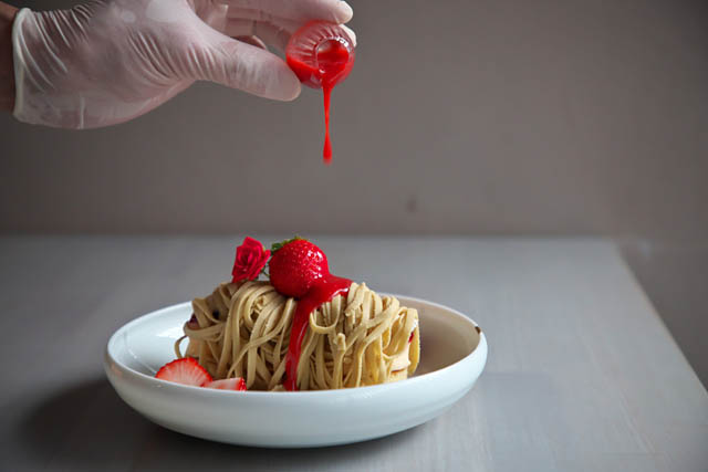 富山ブラックラーメンや石川のかに汁などできたてをその場で楽しむ"北陸フードコート"に注目!「第二回 北陸展」天神で開催決定