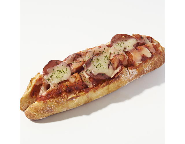 ブール アンジュ - 春を頬ばる、いちごが主役のご褒美パンが登場