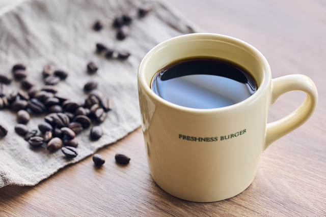 フレッシュネス -「作りたてスコーンサンド」がリニューアル。旬のフルーツを使用した新シリーズが登場