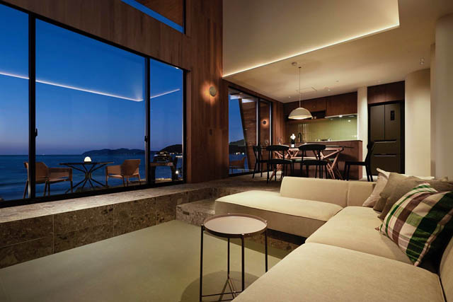 糸島 - エリア初の天然温泉付きヴィラ「SAND」誕生。全棟ビーチ直結・源泉掛け流しの贅沢