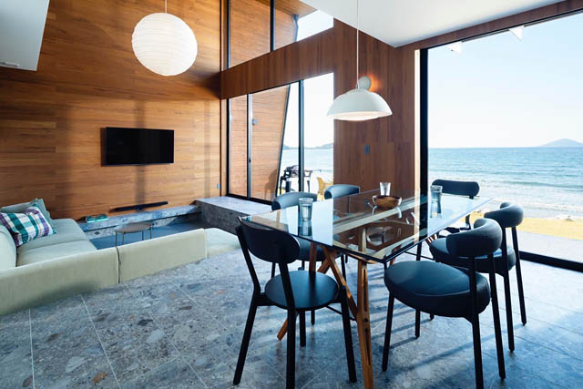 糸島 - エリア初の天然温泉付きヴィラ「SAND」誕生。全棟ビーチ直結・源泉掛け流しの贅沢