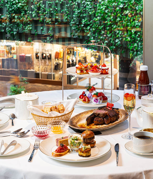 最高級ステーキ店で「あまおう」を堪能。ウルフギャング福岡が期間限定アフタヌーンティーを発売