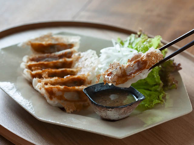 ピエトロ - 熊本県産塩でつくった「ドレッシング うま塩」 熊本県庁で完成報告会を実施