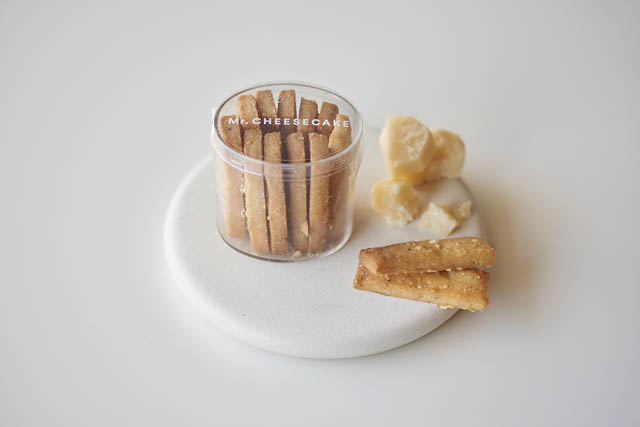 Mr. CHEESECAKE YOUR CITY 天神にポップアップ出店 - 累計販売数17万個突破したひとくちチーズケーキが初登場